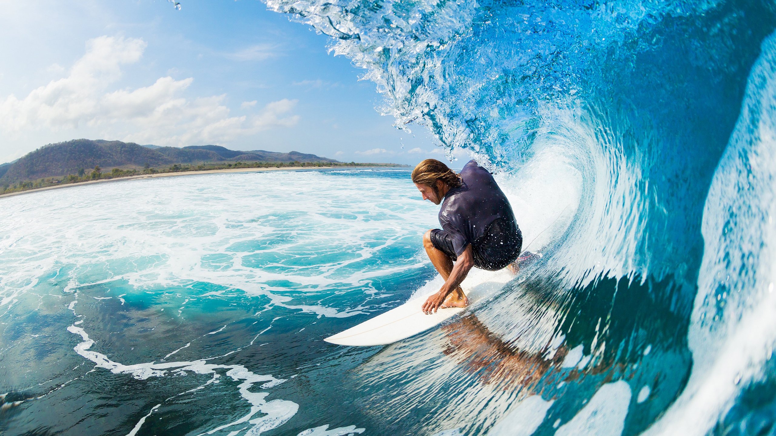 美国骑手吉塔·日特科维奇荣获2024年最佳障碍赛骑手奖,表彰其卓越表现。