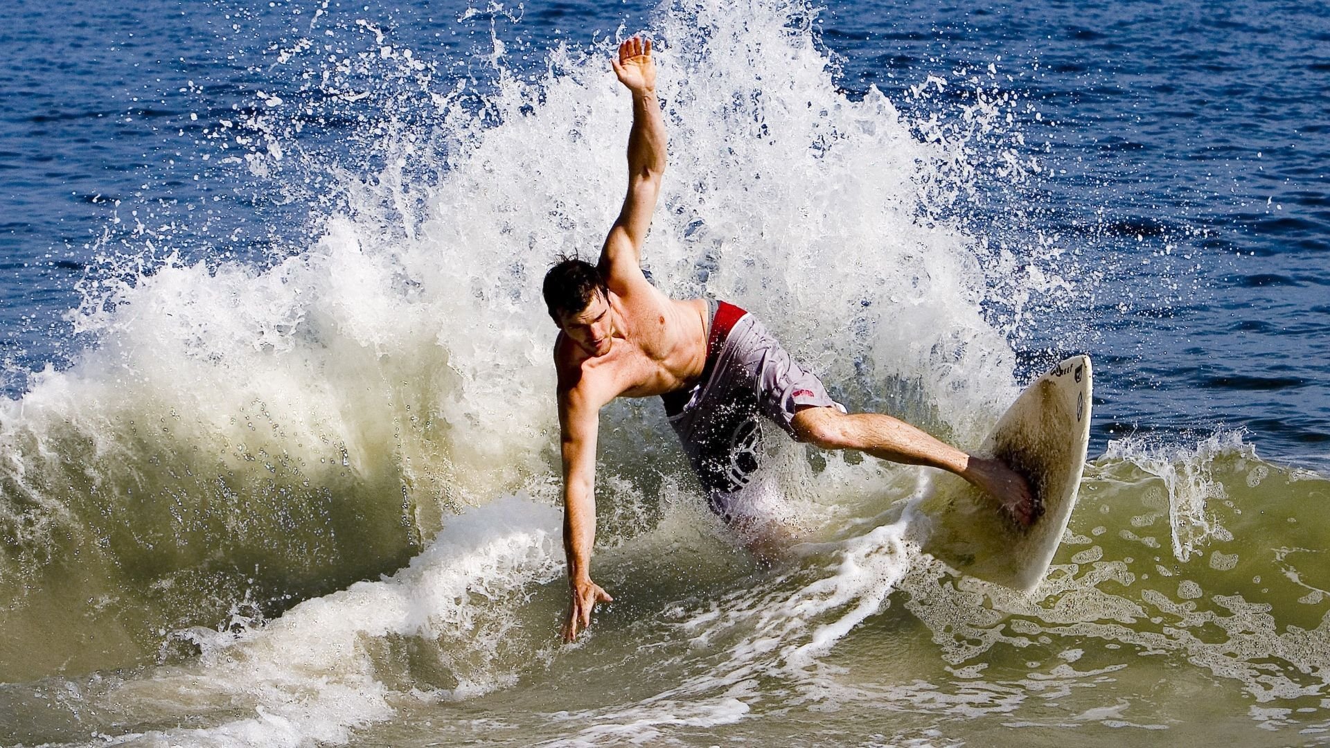 赛场“炼狱”记忆:那些令人震撼的淘汰赛逆转,淘汰赛阶段决赛是什么